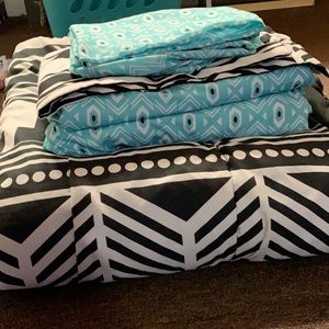Comforter set